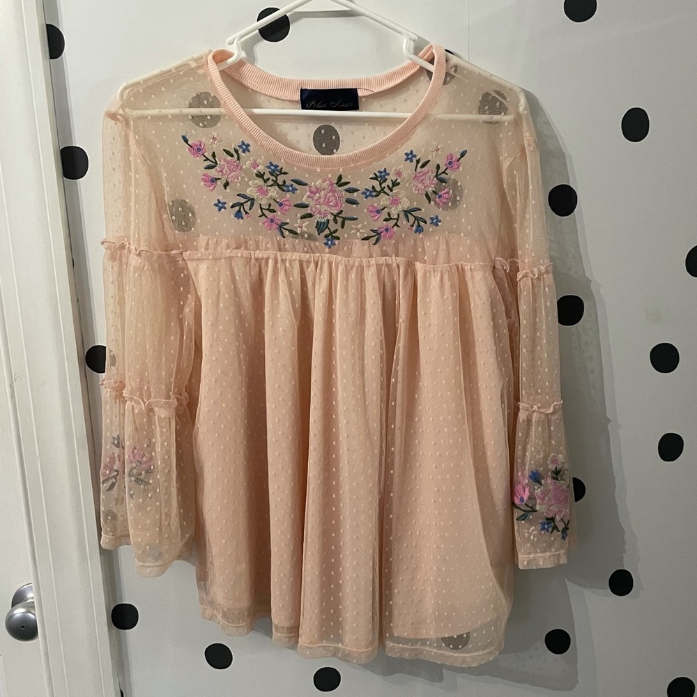 Pink flowered top, size medium